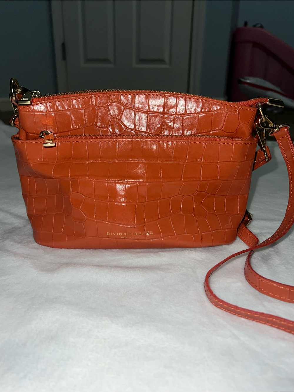 Divina Firenze Orange Croc-Embossed Crossbody